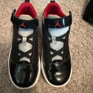 Jordan Kids Black and Red Sneakers